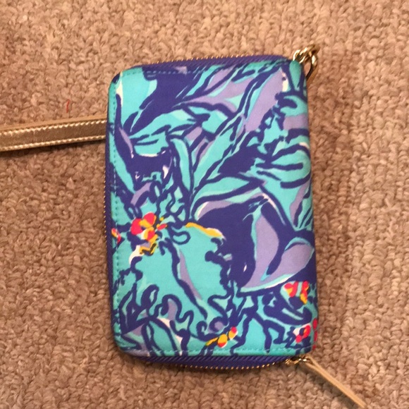 Lilly Pulitzer Wristlet - Picture 3 of 4